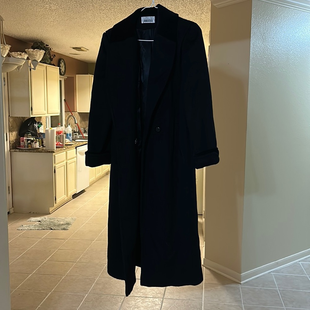 100% Pure black Wool trench coat